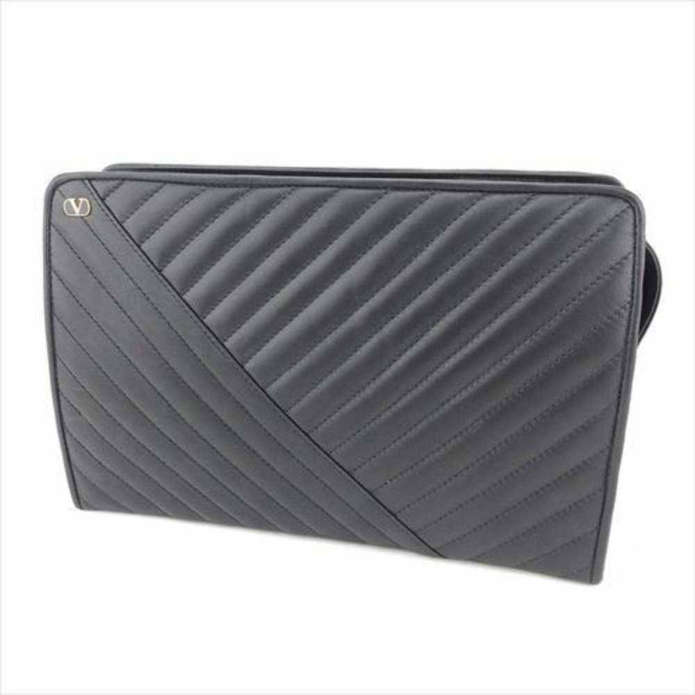 Authentic Valentino Garavani Clutch bag logos Black leather Woman  Used